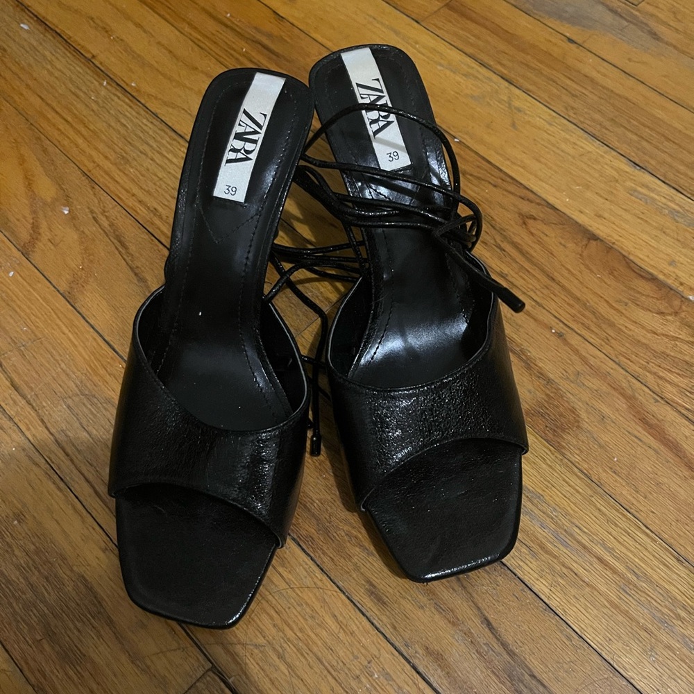Zara lace up strappy heels size 8/EU 39 - worn ONCE - Picture 2 of 3